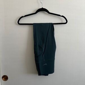 Nike Universa Medium-Support High-Waisted Full-Length Leggings with Pockets